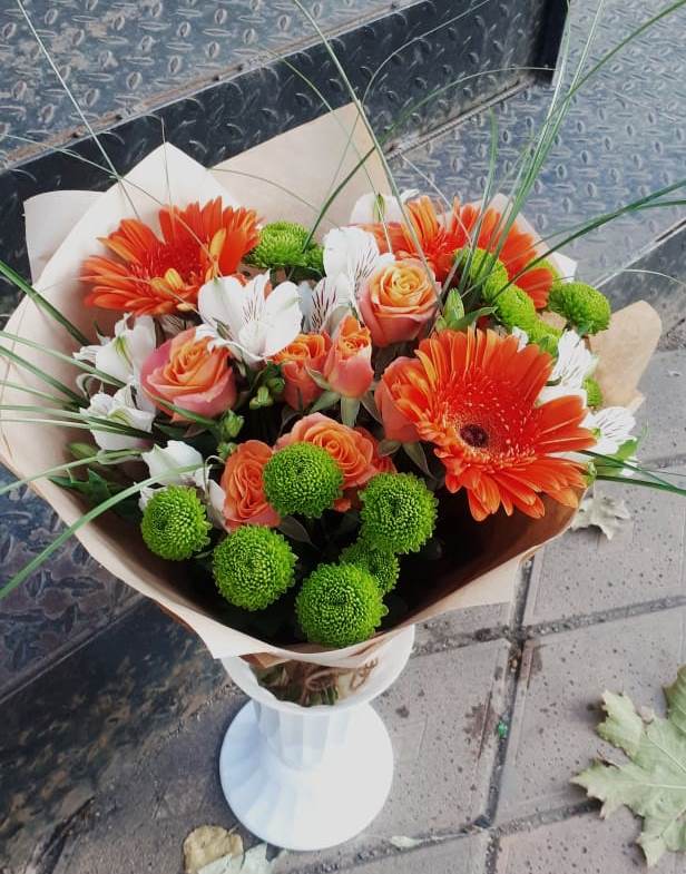 Букет цветов из: Герберы, Хризантемы, Альстромерии и Розы в Сапроново