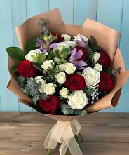 Букет цветов из:  Розы и Альстромерии в Сапроново