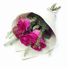 Букет цветов из:  Розы в Сапроново