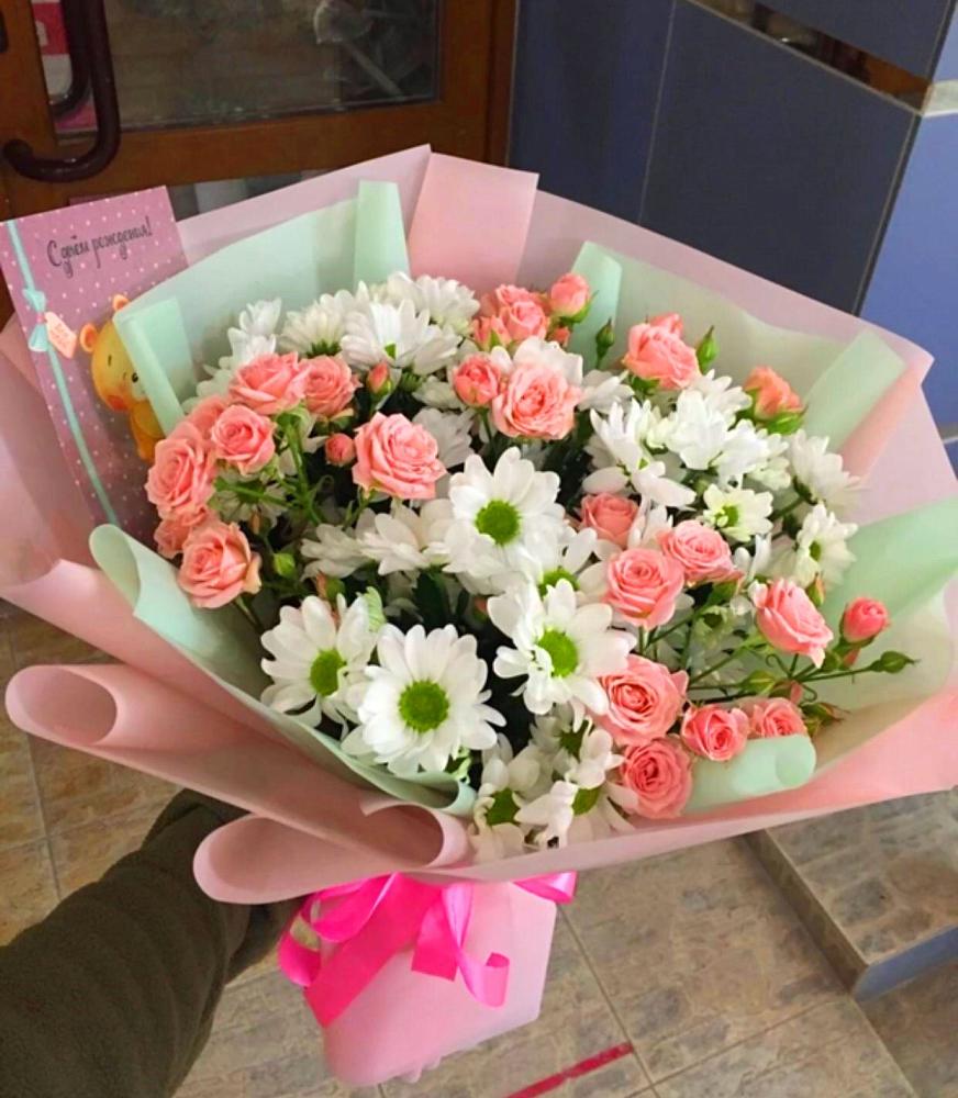 Букет цветов из: Розы и Хризантемы в Сапроново